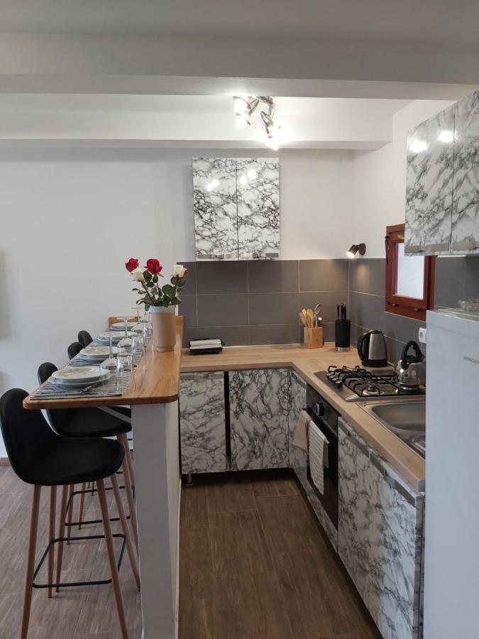 Apartment Jazbina Πούλα Εξωτερικό φωτογραφία