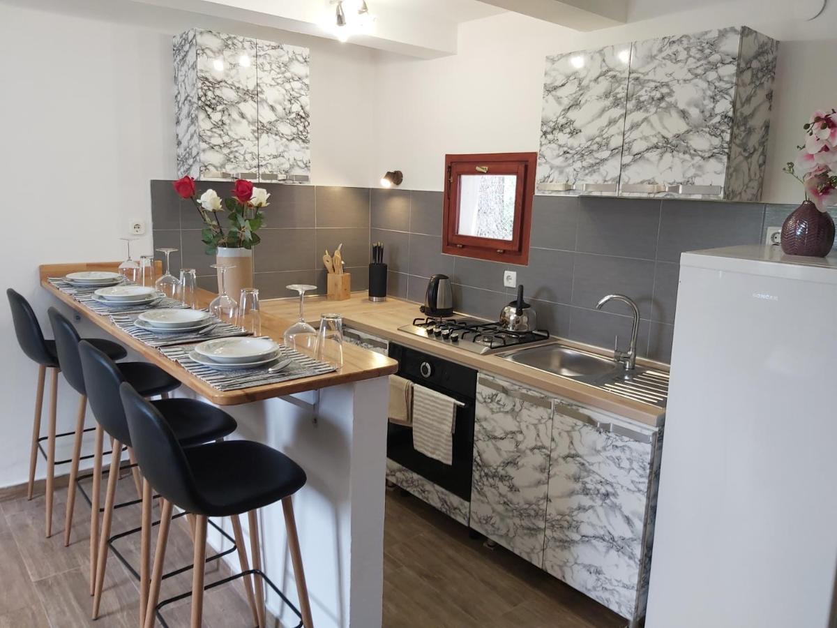 Apartment Jazbina Πούλα Εξωτερικό φωτογραφία